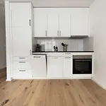 Hre 아파트 로르샤흐